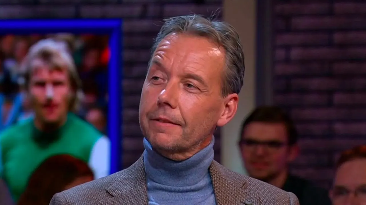 Valentijn voorspelt: 'Ajax wordt kampioen met Haller in de sp...