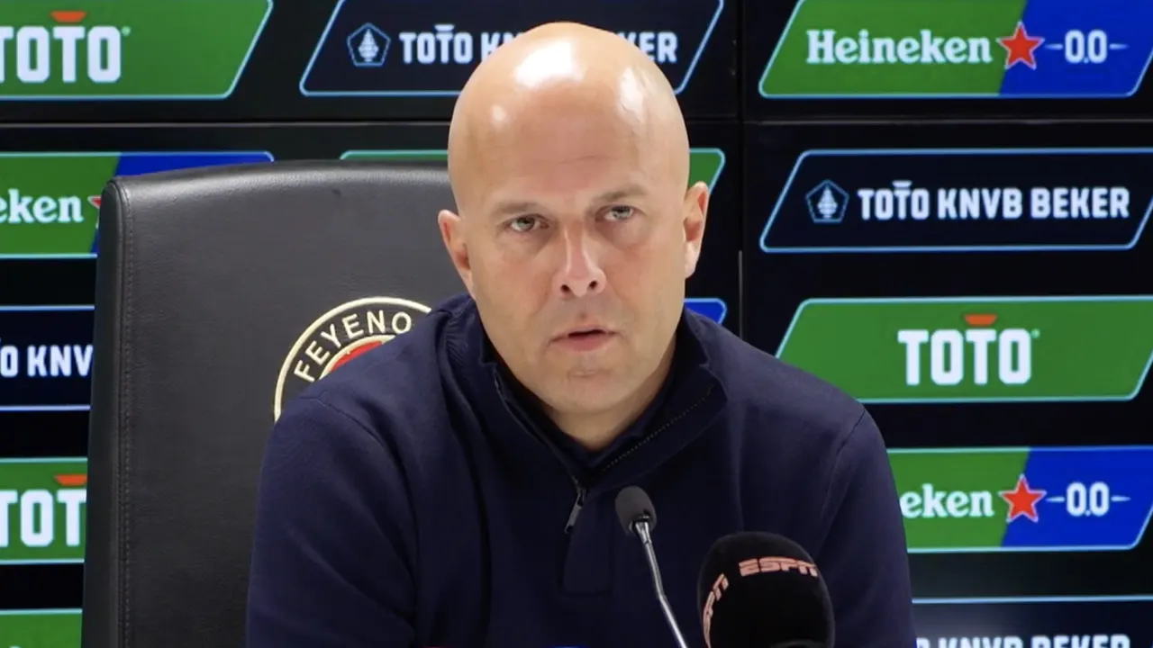 Slot had er begrip voor gehad als Ajax niet verder had willen voetballen