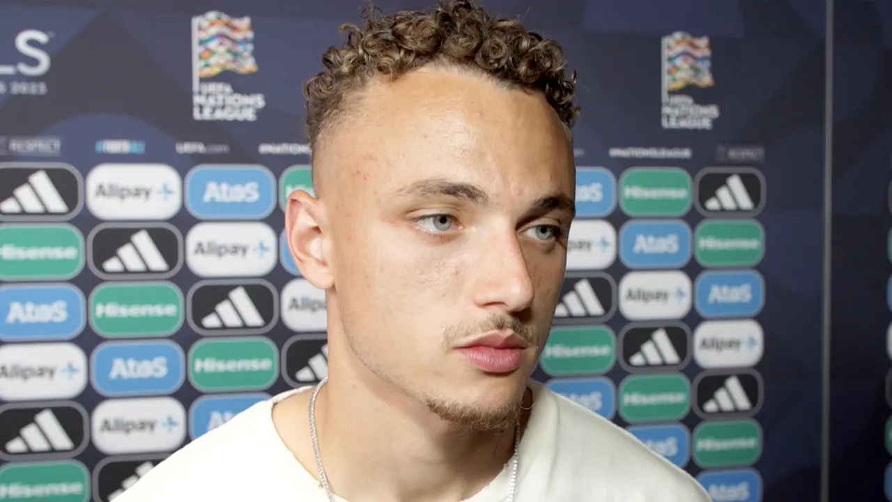 Lang en Koeman zijn het eens: 'Weg uit België'