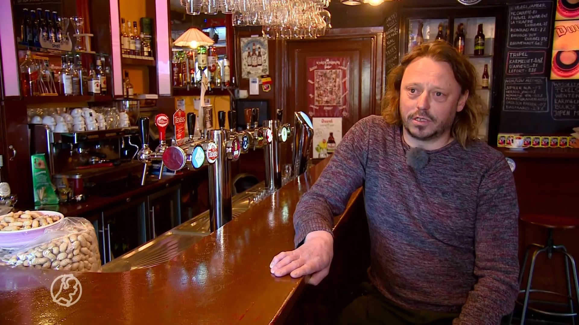 Sander houdt zijn café dicht: 'Pas bij dalende lijn laten we ...