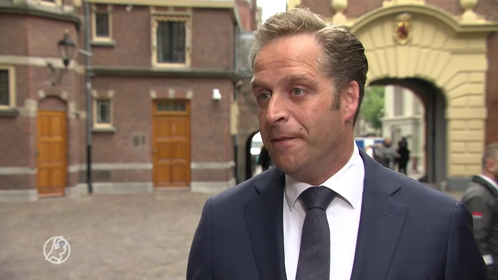 Minister De Jonge na veelbewogen coronajaar: "Ik heb nooit ov...