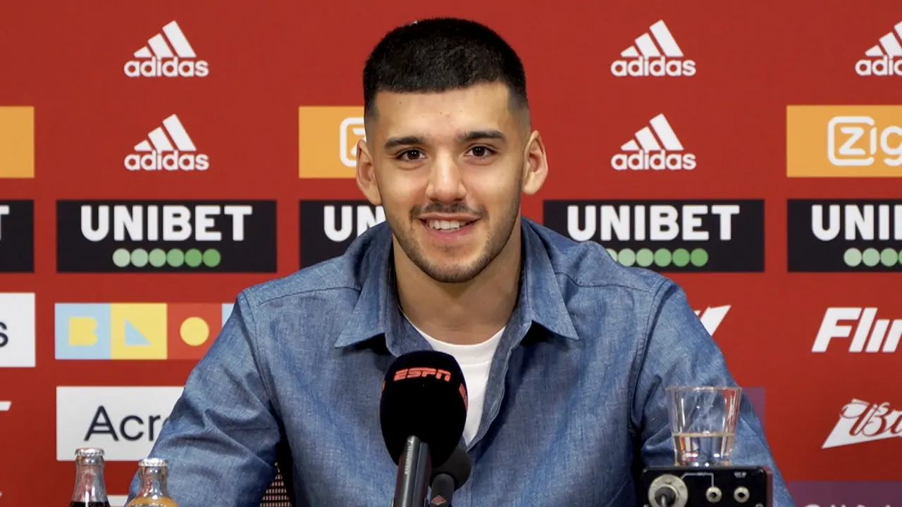 Rulli: 'Ajax is een van de beste clubs ter wereld'