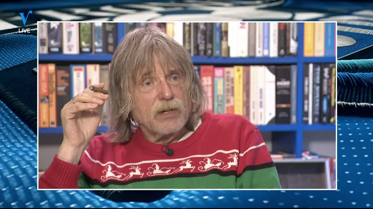 Johan gespot in kersttrui: ‘Plotseling stond er een cameraman...