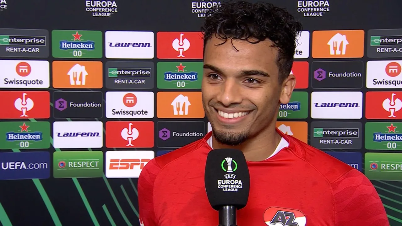 Hoe gaan de contractonderhandelingen tussen Wijndal en AZ?