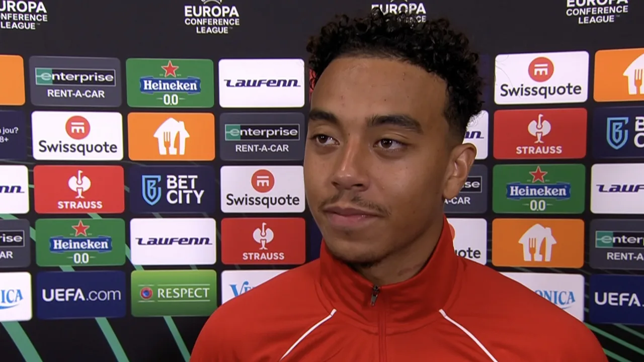 Van Brederode blij met voorassist: 'De trainers hadden gelijk!'