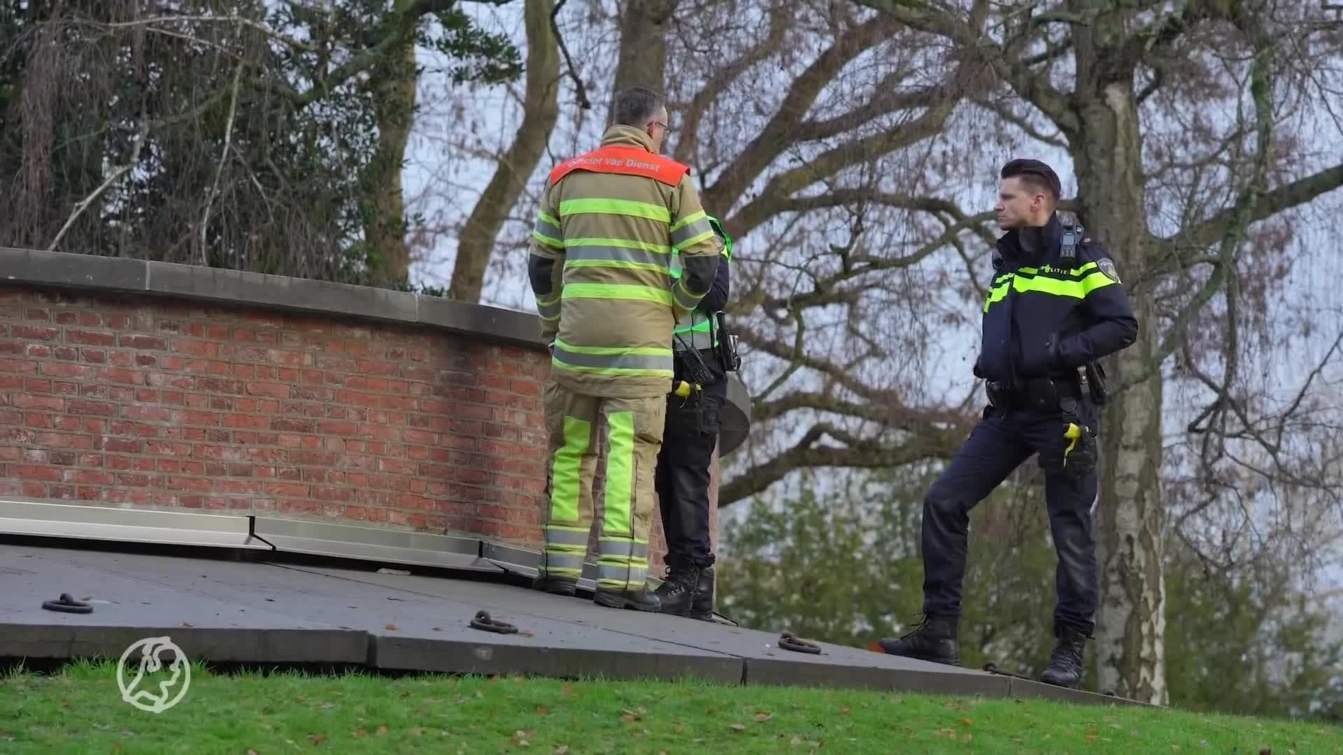Vrouw valt in diepe put op Utrechtse begraafplaats, bevrijdingsactie door brandweer