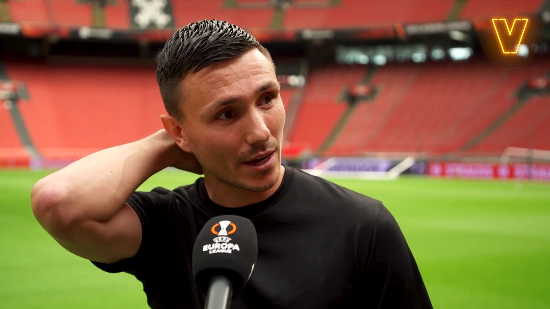 Berghuis over onrust bij Ajax: 'Dat het niet meehelpt, dat is duidelijk'