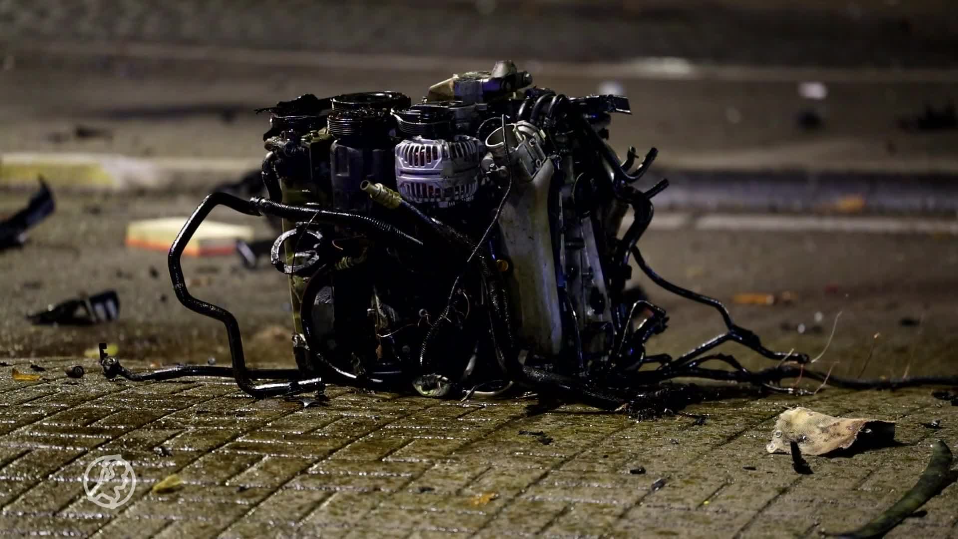 Automobilist raakt gewond en verliest motorblok door crash op rotonde