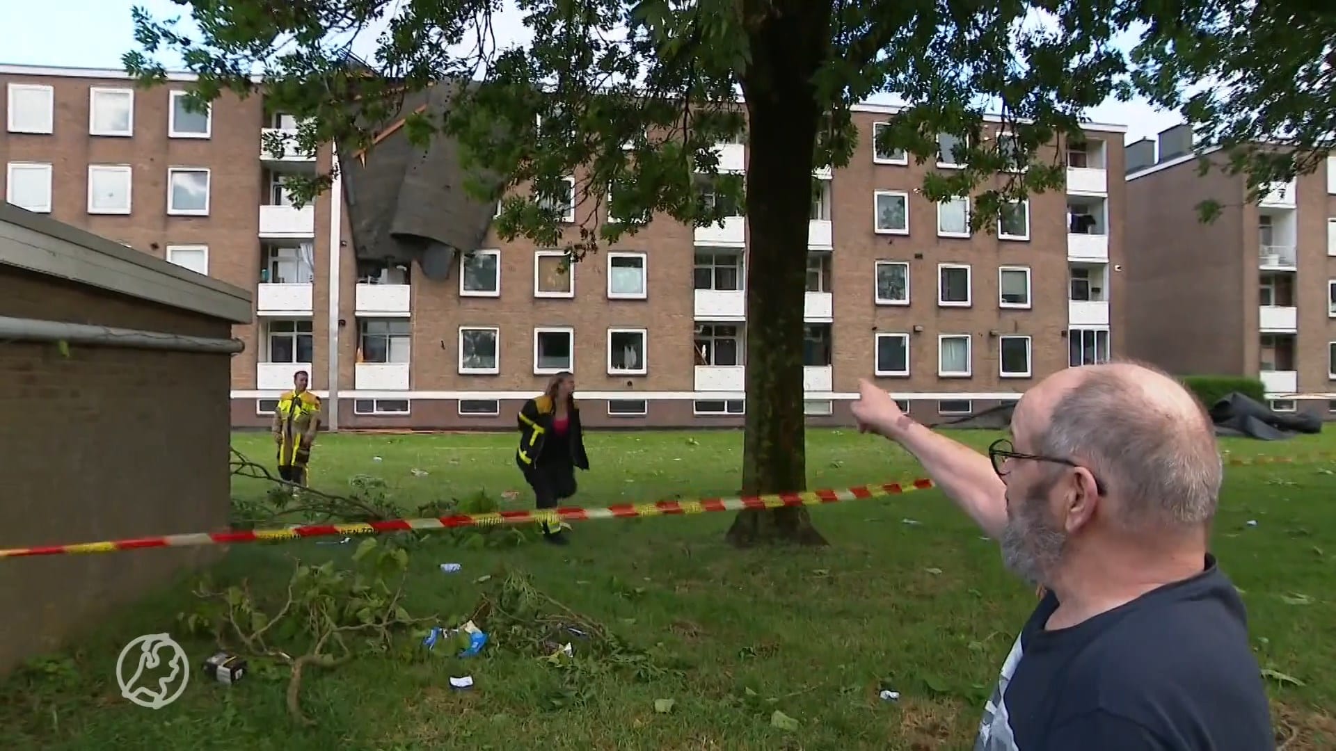 Twee gewonden en fikse schade door noodweer in Tiel