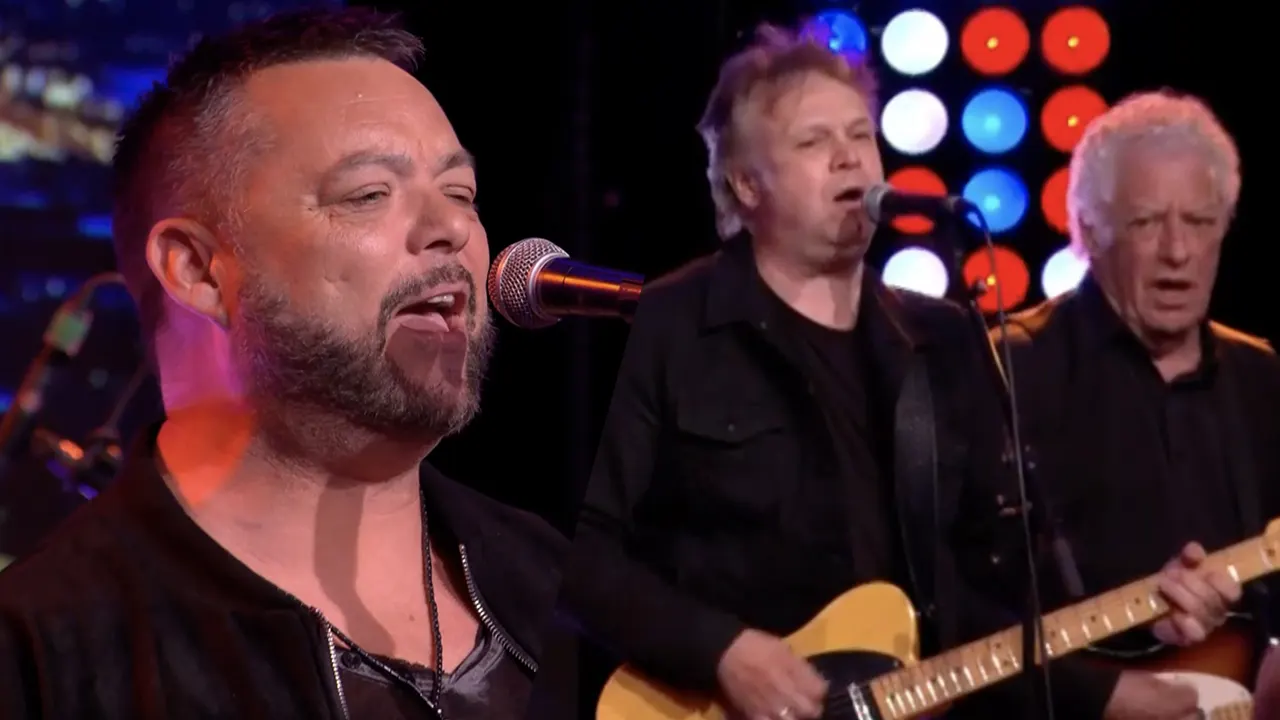 The Clarks & Sean Webster zorgen voor prachtige afsluiting Vandaag Inside met Sweet Home Chicago