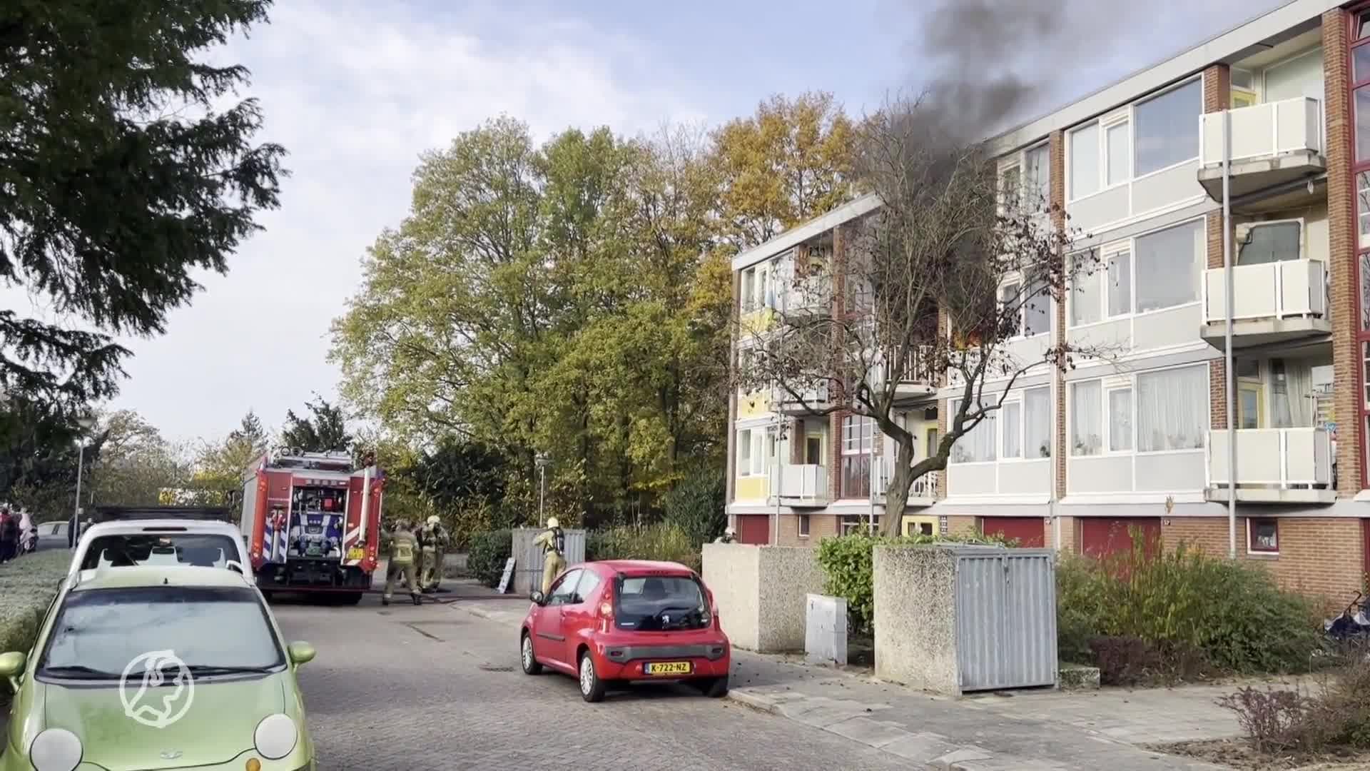 Grote brand verwoest appartementen in flat 's-Heerenberg