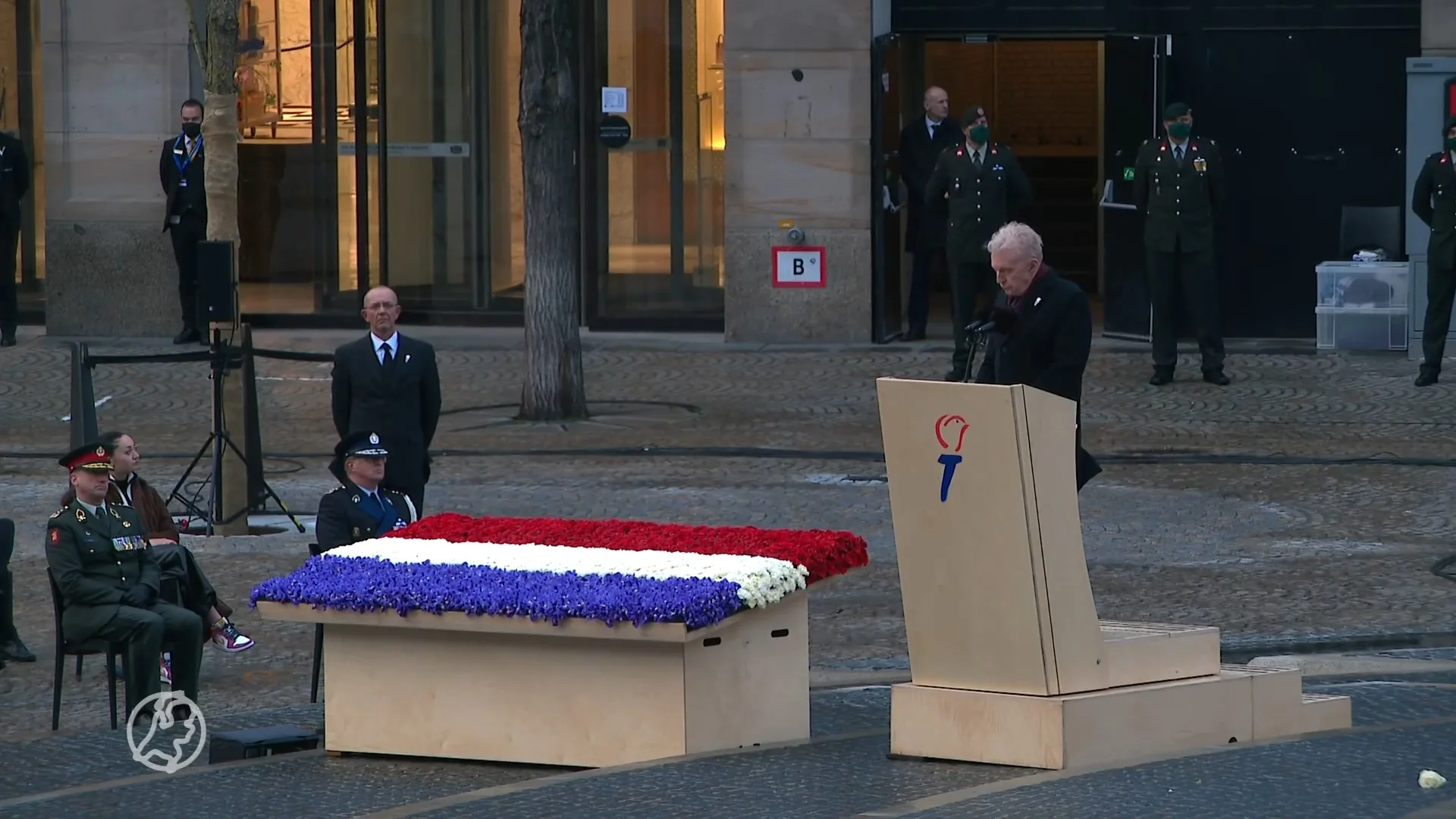 André van Duin maakt indruk met toespraak: vrijheid is niet v...