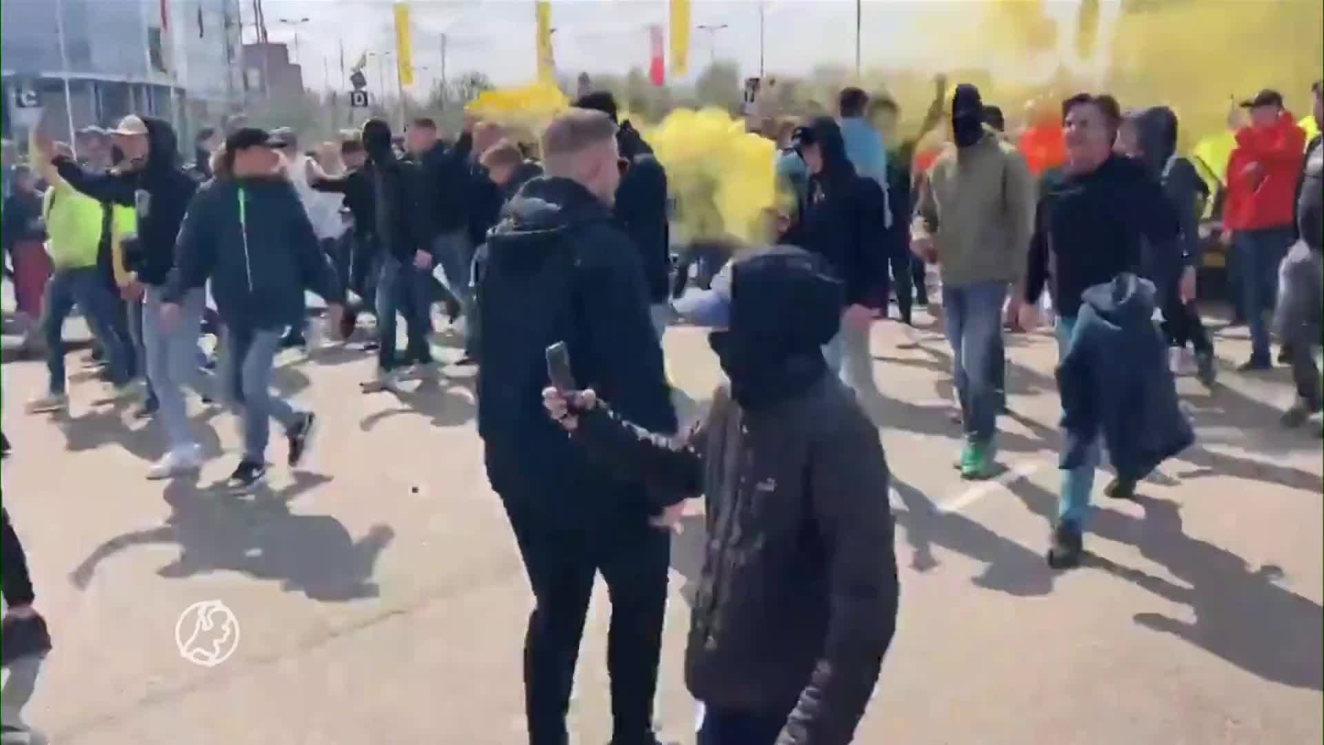 Arnhem kleurt geel-zwart