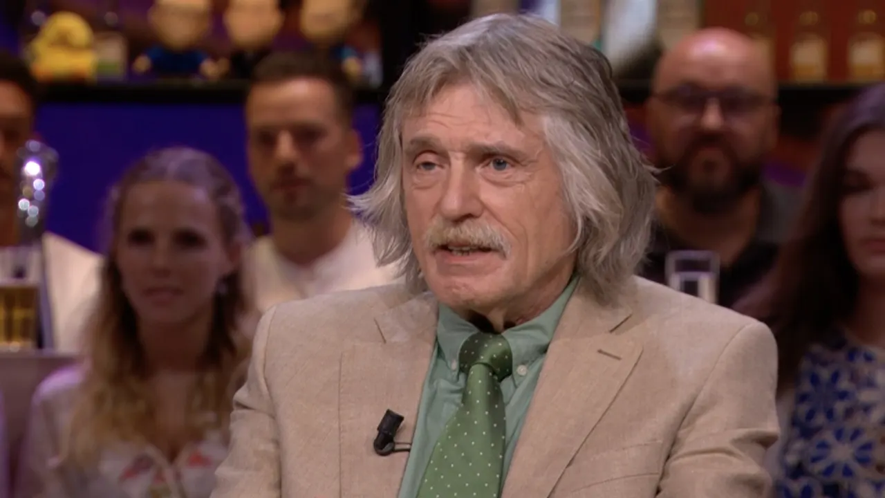 Johan wordt moe van Oranje-international: 'Wat een saaie lul is dat, zeg!'