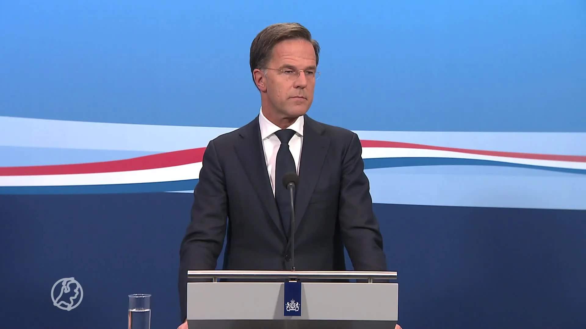 Sam Hagens voelt premier Rutte aan de tand: 'Het gaat slecht met Nederland'