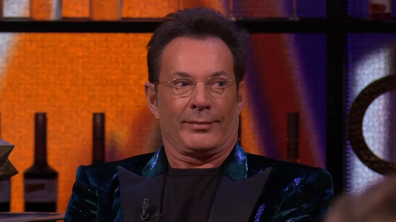 Gesprek over stikstof bruut verstoord door keiharde boer Gerard Joling