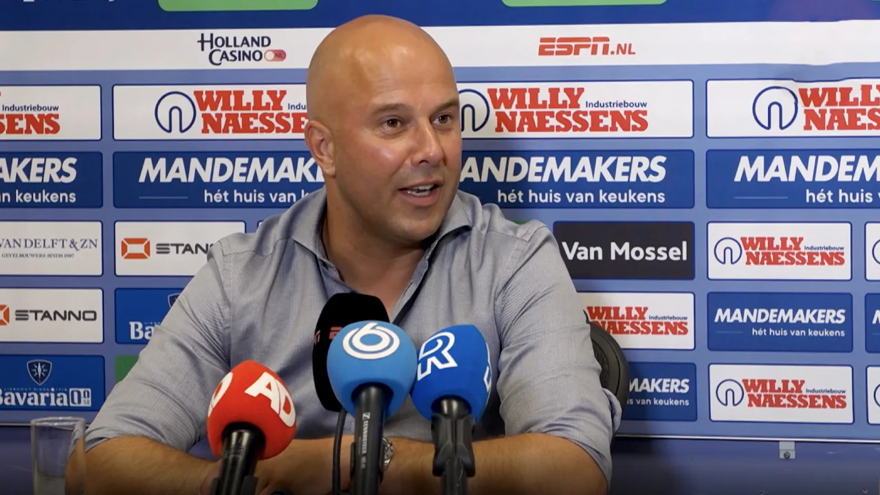 Slot over hectische periode: 'In de tijd dat ik trainer ben, slaap ik nu het minst goed'