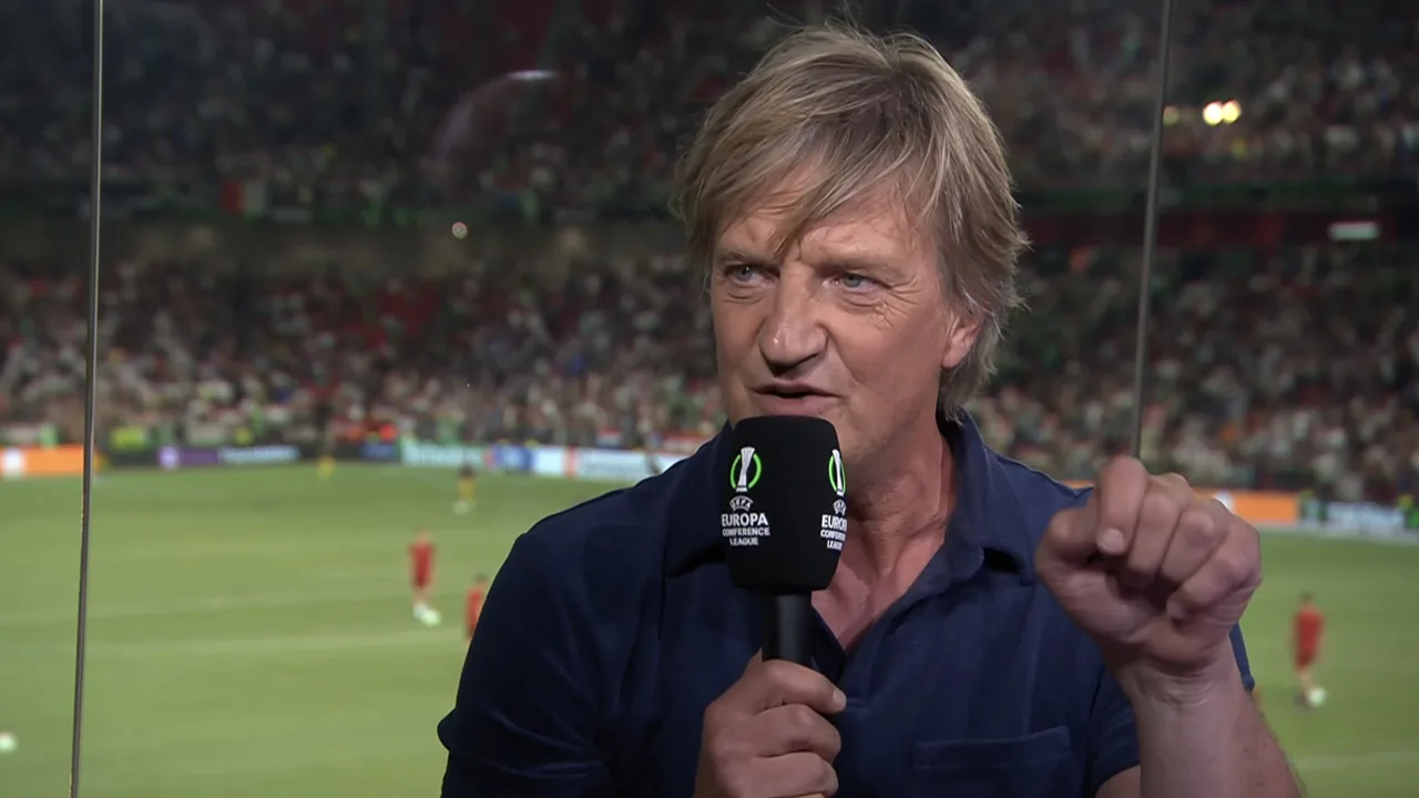 Wim en Kees niet te spreken over 'openingsceremonie': 'Ik wil de spelers zien!'