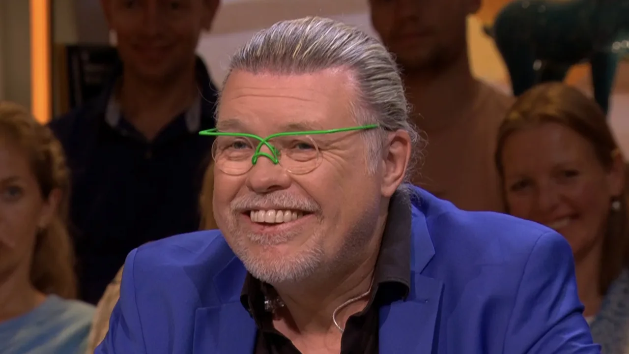 Dit is het verhaal achter de bijzondere bril van René Karst