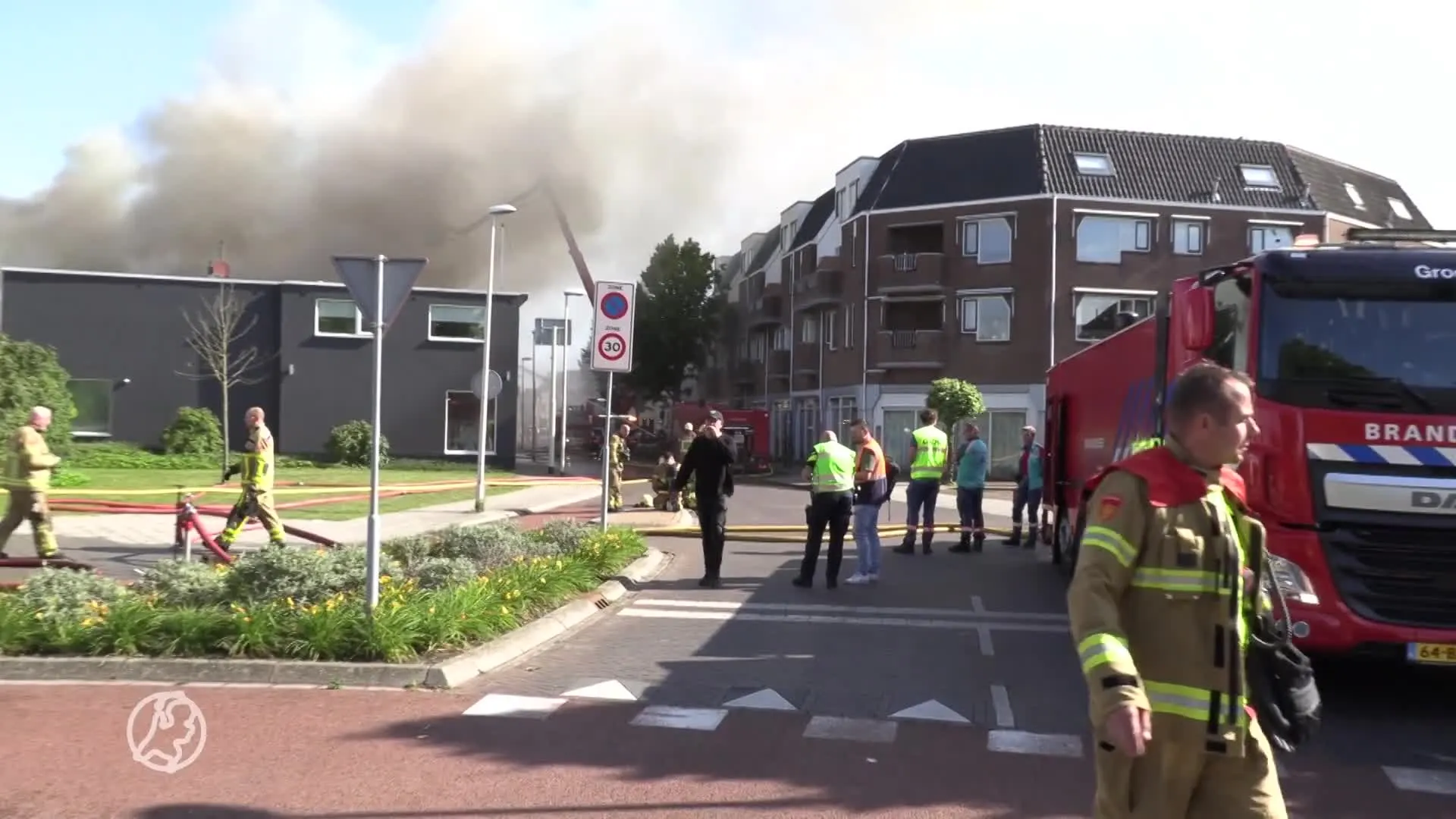 Zeer grote brand in centrum Winterswijk, geen mensen meer in pand