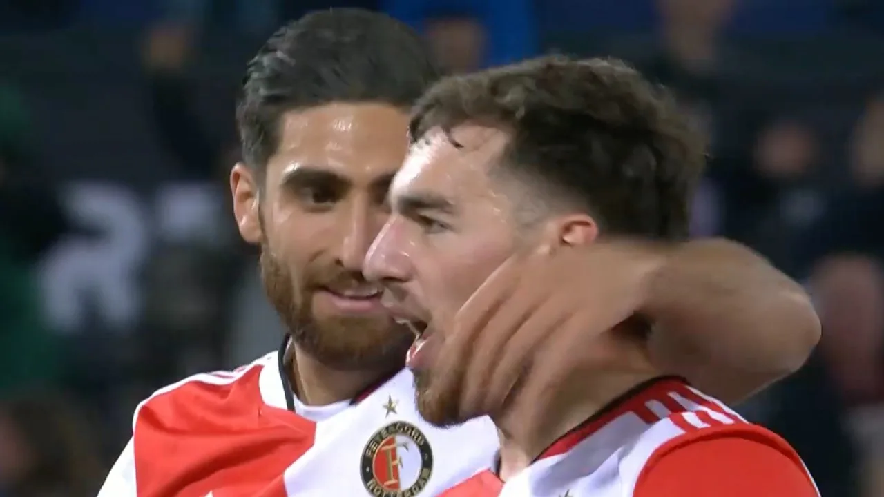 VIDEOGOAL: Feyenoord - Slavia Praag 1-0 (Kökcü)