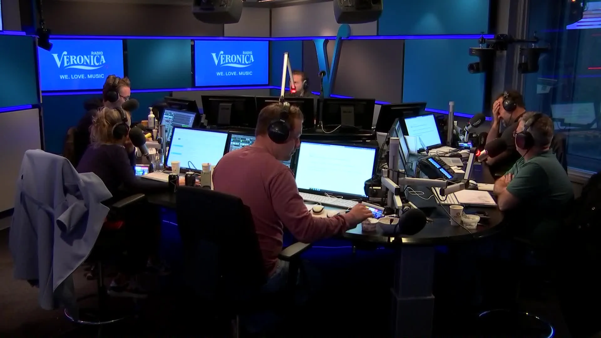 Amateurvoetbalclubs buitenspel gezet door kabinet bij bredere invoering coronapas