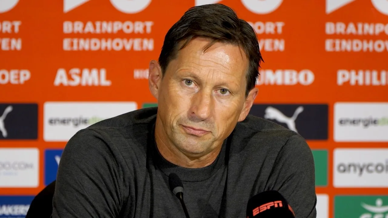 Schmidt verklaart wissel Gakpo en late invalbeurt Madueke: 'Daar moet ik ook voor zorgen'