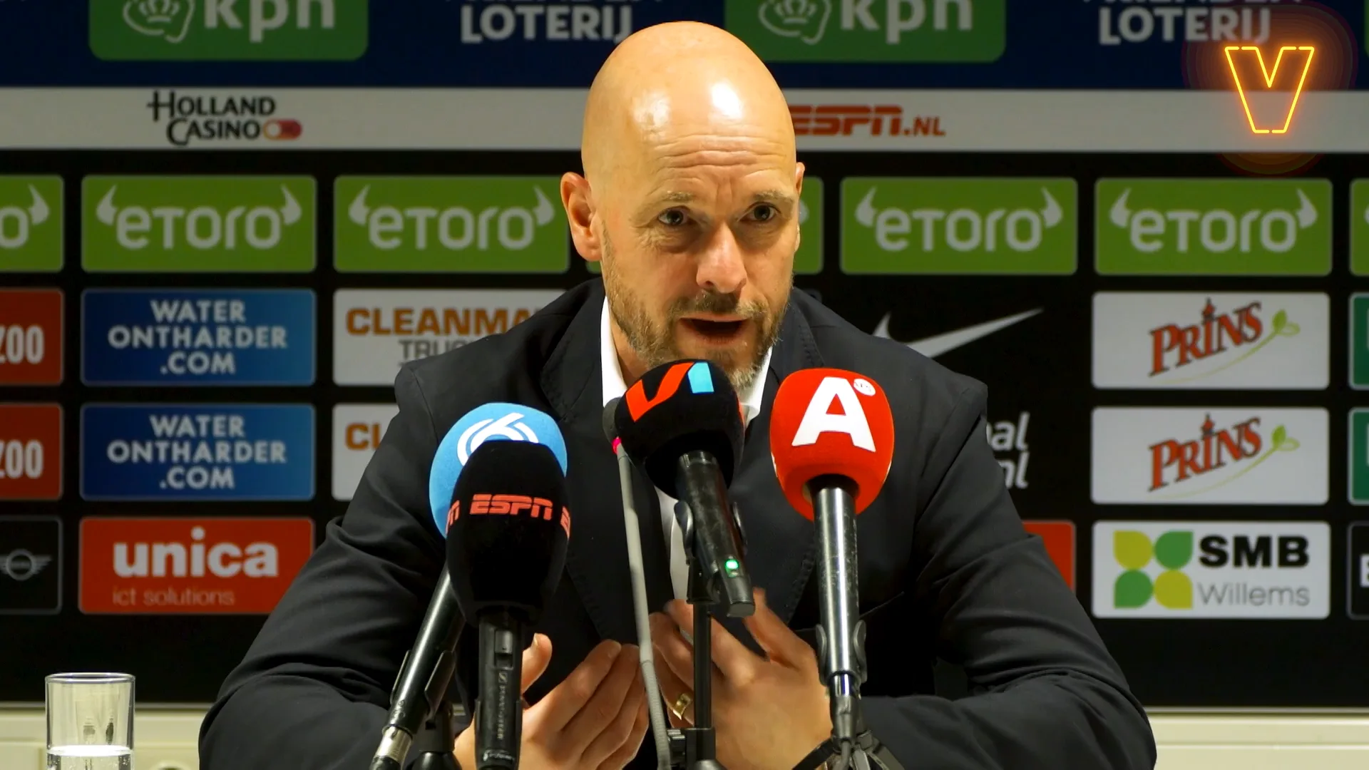 Ten Hag prijst Tagliafico: ‘Zo’n geweldig persoon, ontzettend dankbaar’