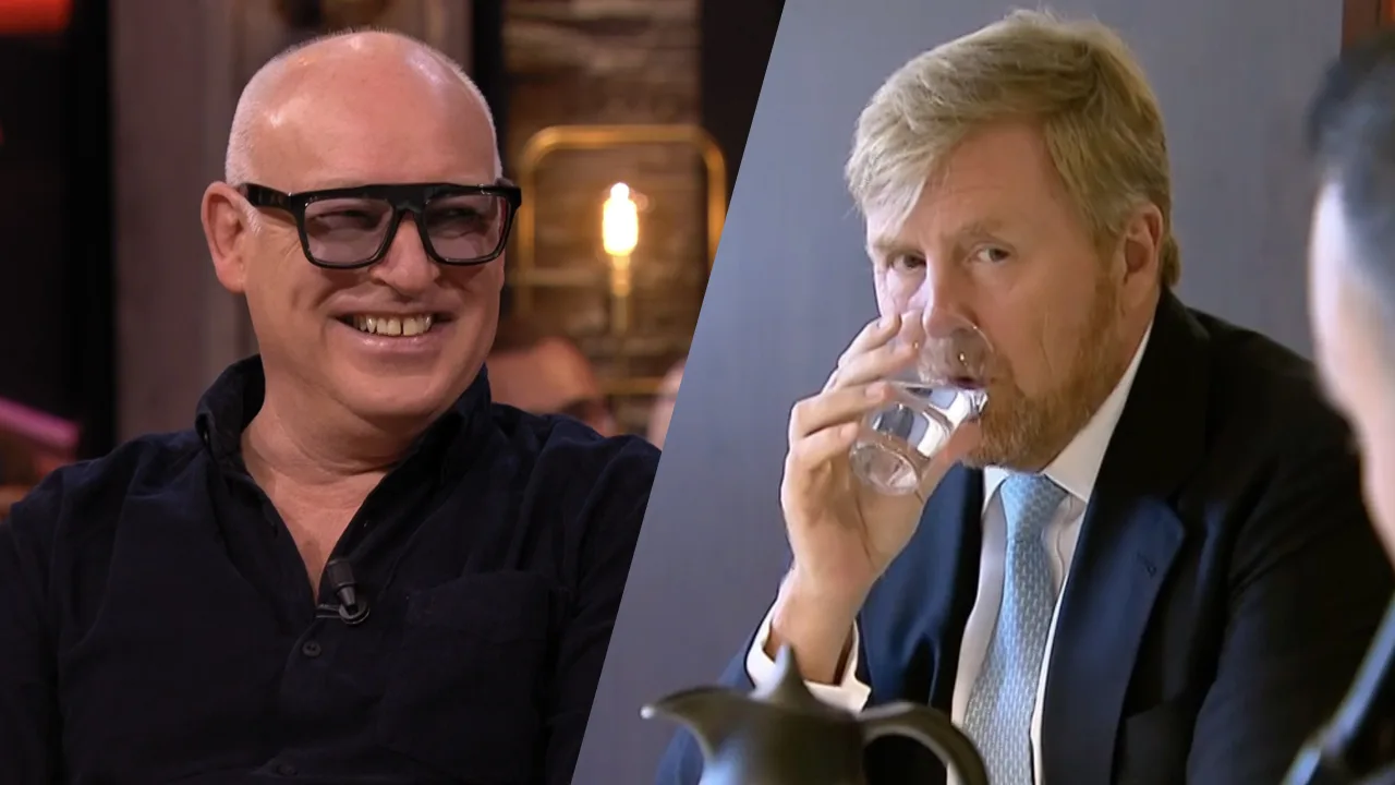 René lacht om hoestende Koning Willem-Alexander: 'Zo kan je niet naar het buitenland!'