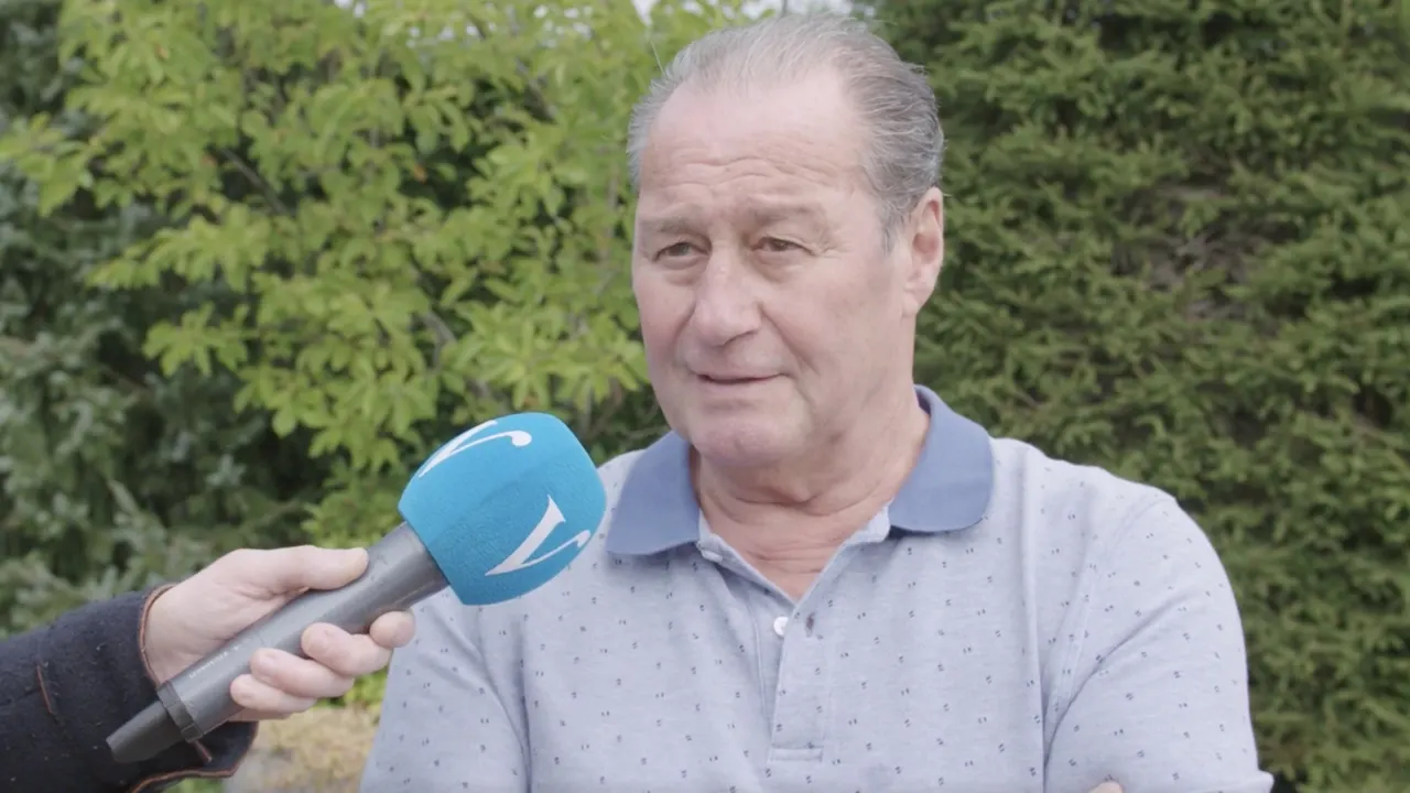 Tom Staal op bezoek in Eindhoven: 'Wie betaalt, bepaalt!'