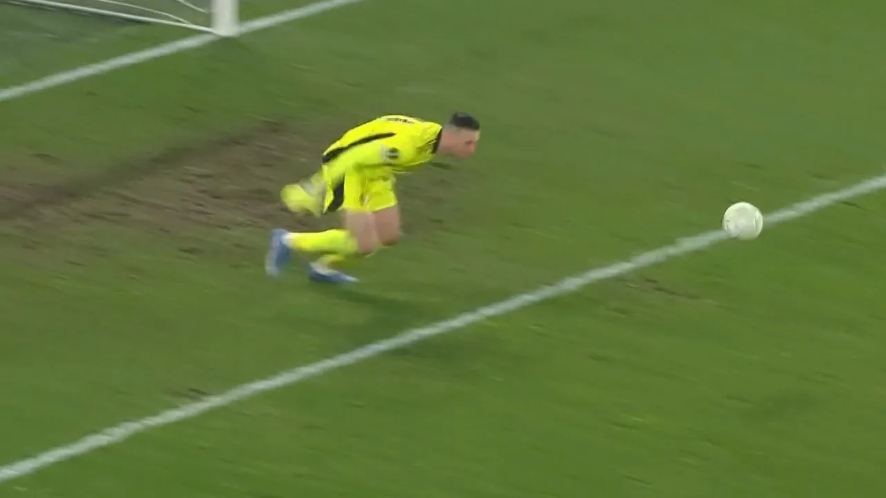 VIDEOGOAL: Slavia Praag - Feyenoord 2-1 (Kuchta)