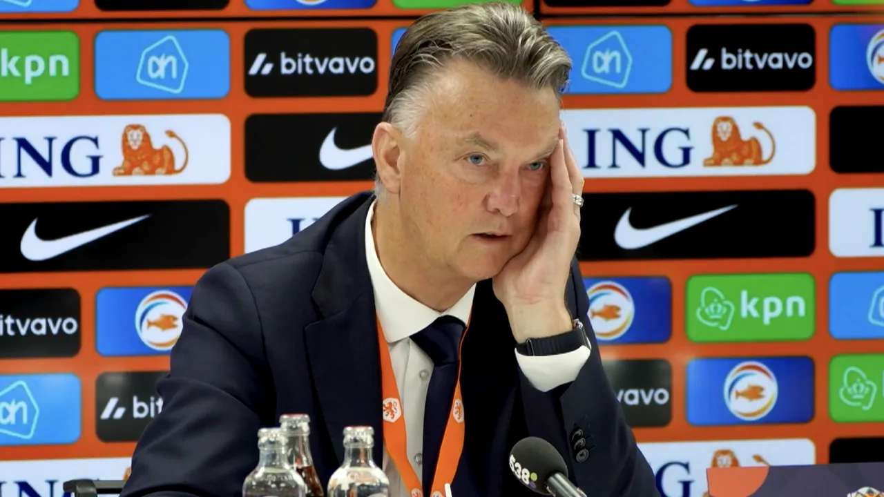 Van Gaal speelt liever niet meer in De Kuip: ‘Allemaal oude troep’
