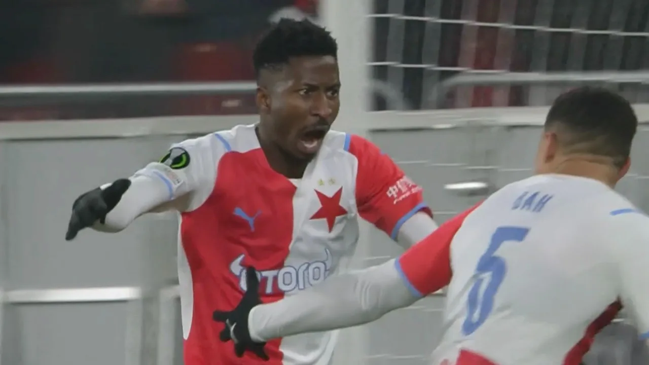 VIDEOGOAL: Slavia Praag - Feyenoord 1-0 (Olayinka)