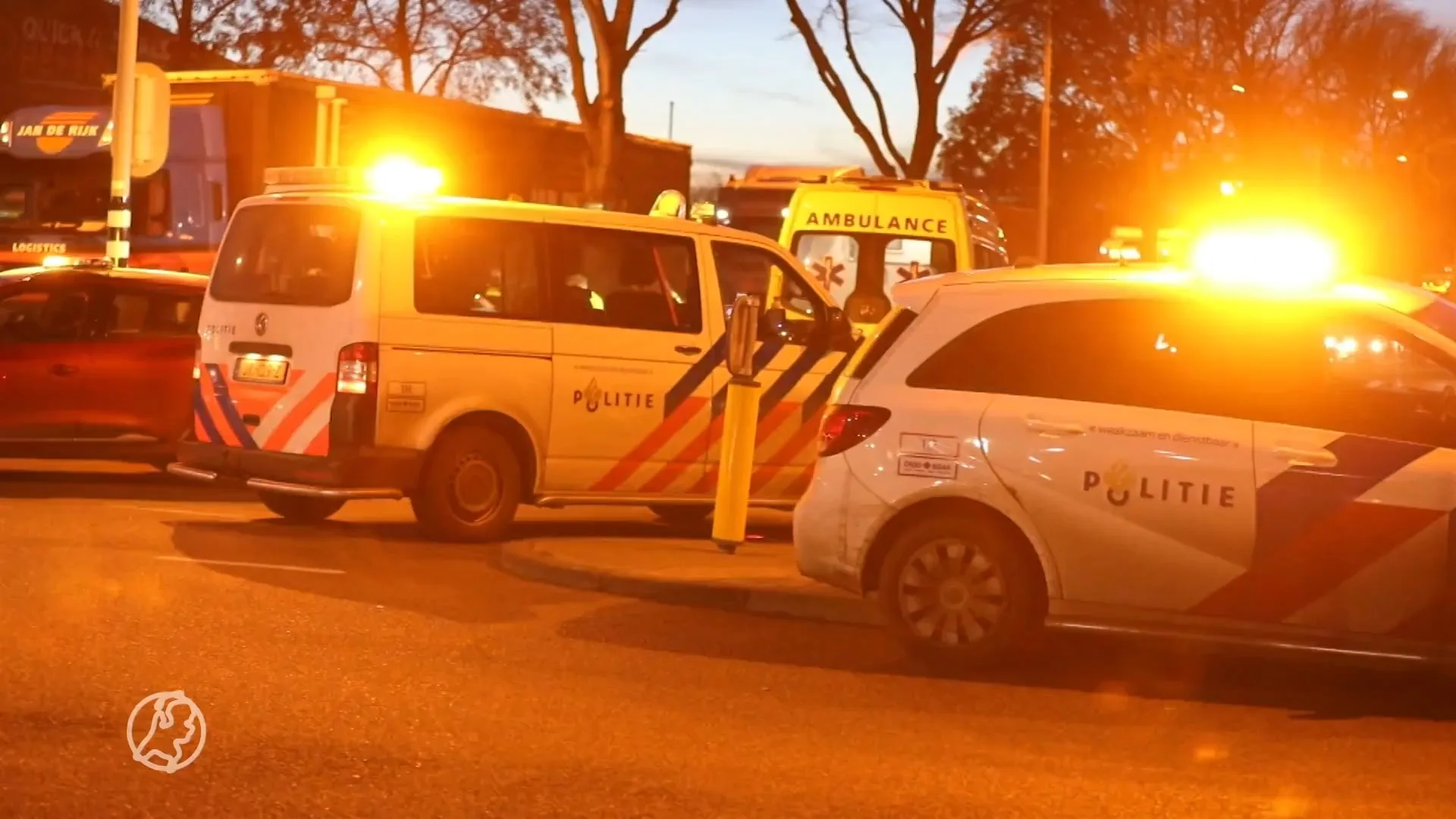 Automobilist rijdt door na aanrijding fietser in Roosendaal