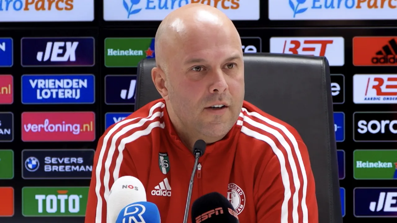 Slot over geseponeerde rode kaart Sandler: 'Wij hebben ook weleens een voordeeltje'