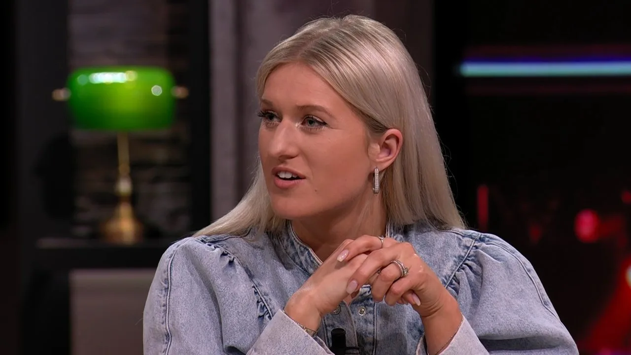 Britt Dekker over Ali B na BOOS: 'Misbaksel!'