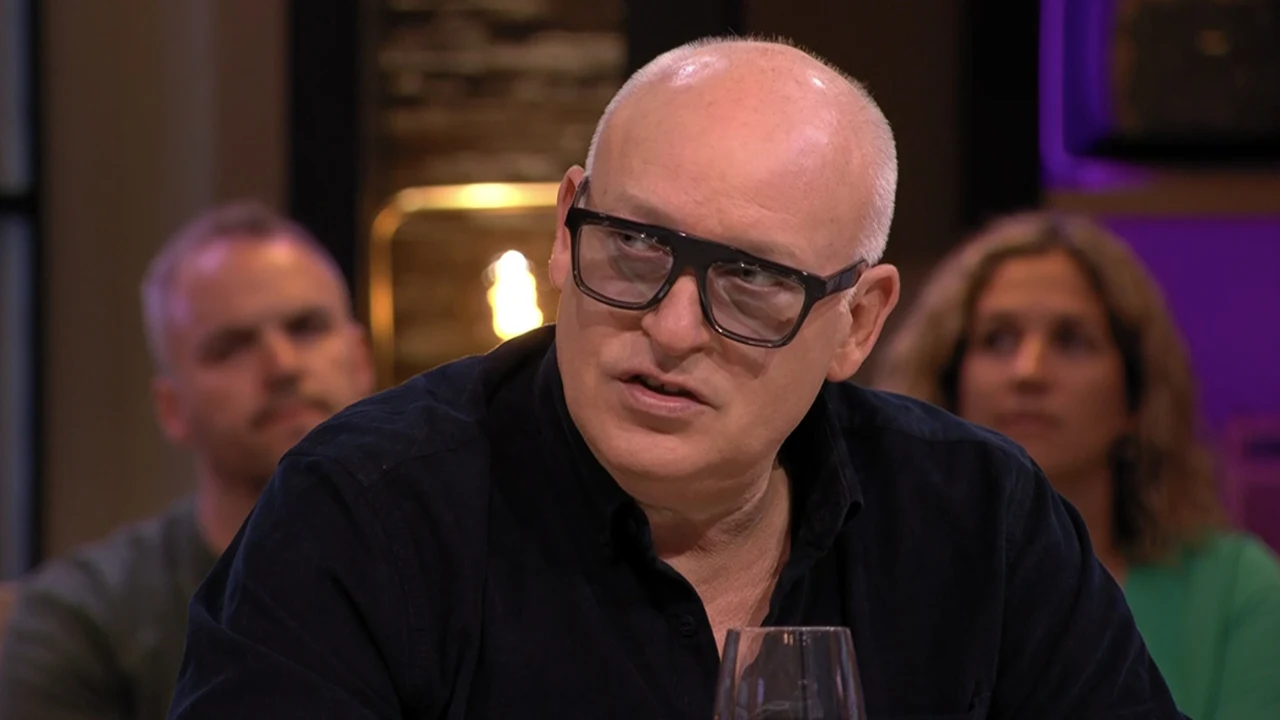 René neemt het op voor Álvarez: 'Dit kan je zo'n jongen niet aandoen'