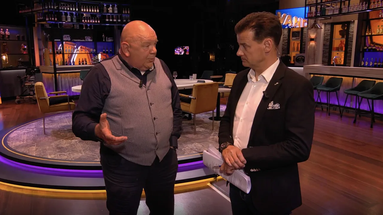 In de Wandelgangen met Pieter Cobelens: Wie gaat Poetin stoppen?