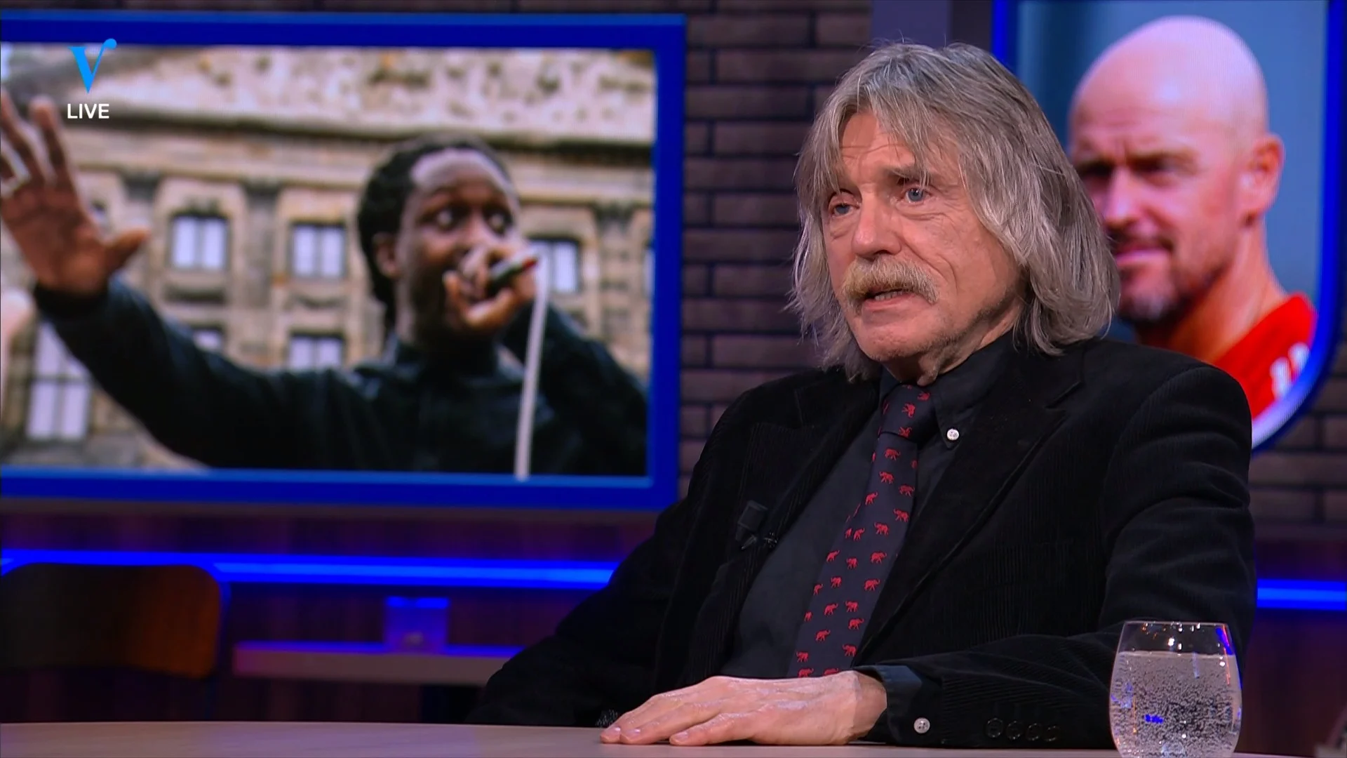 Johan over woede-uitbarsting Akwasi: 'Hij slaat iedere keer o...