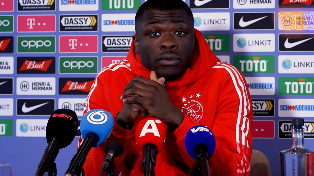 Brobbey legt keuze uit: 'Omdat ik wist dat Haller naar Africa Cup zou gaan'