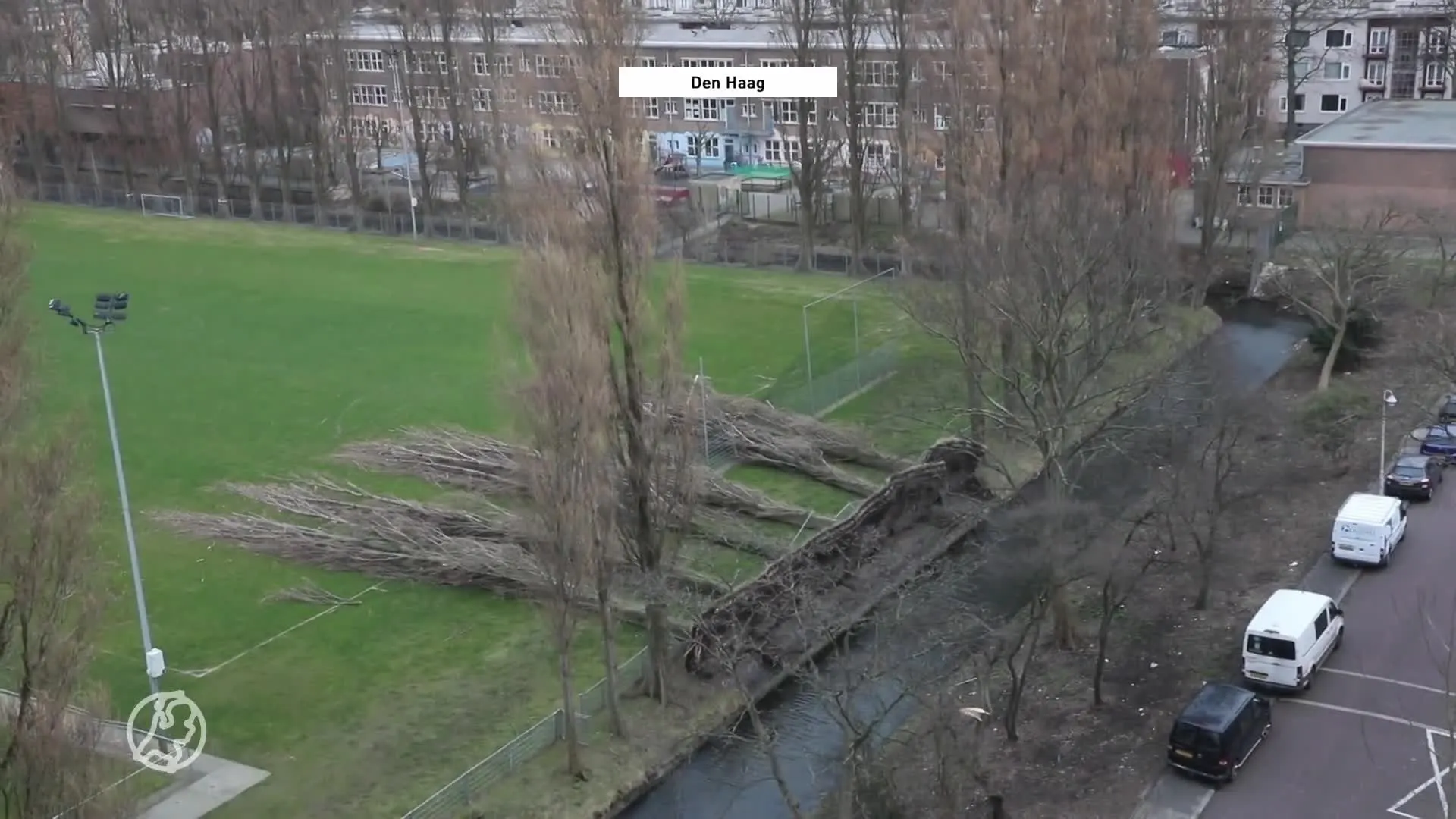 Storm Eunice trekt spoor van vernieling door Nederland