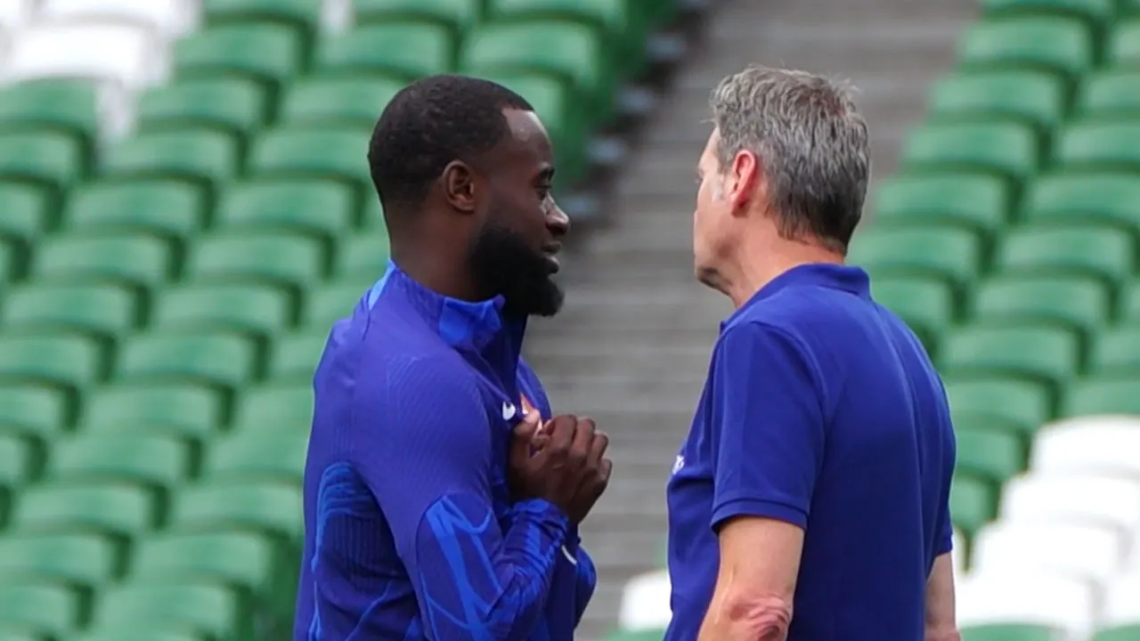 Geertruida verlaat vroegtijdig training Oranje