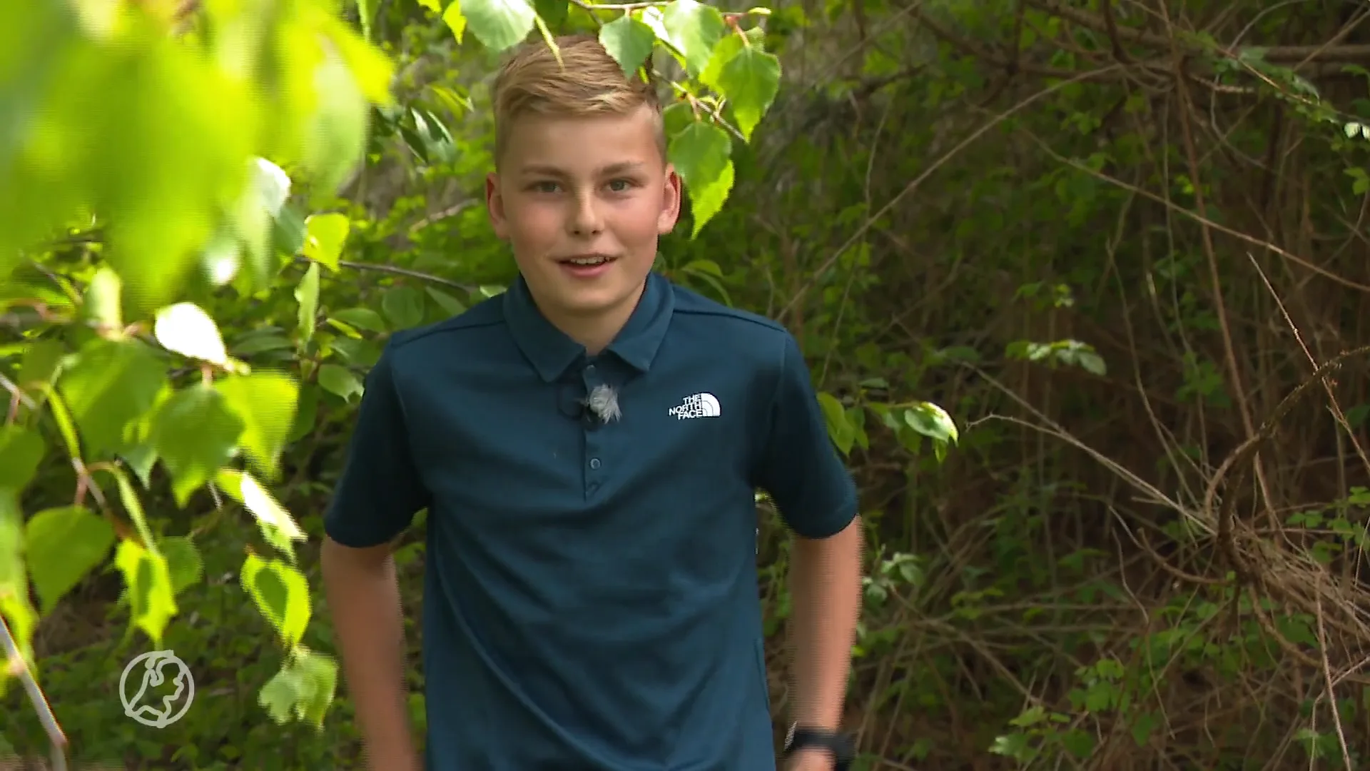 Spelende kinderen vinden tijdens portemonneetje trekken tas met explosieven