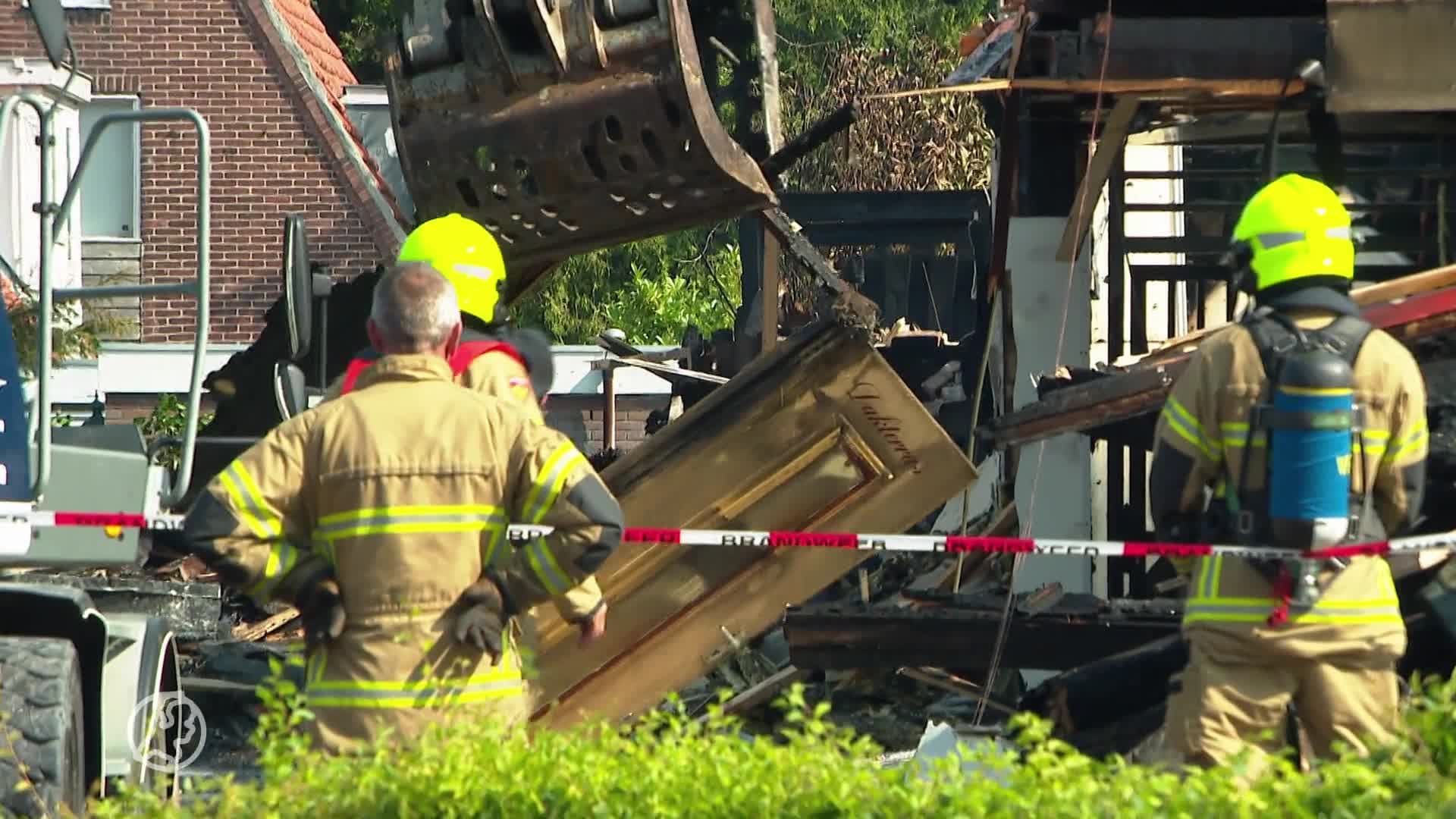 Zeer grote brand legt snackbar Bergen in de as