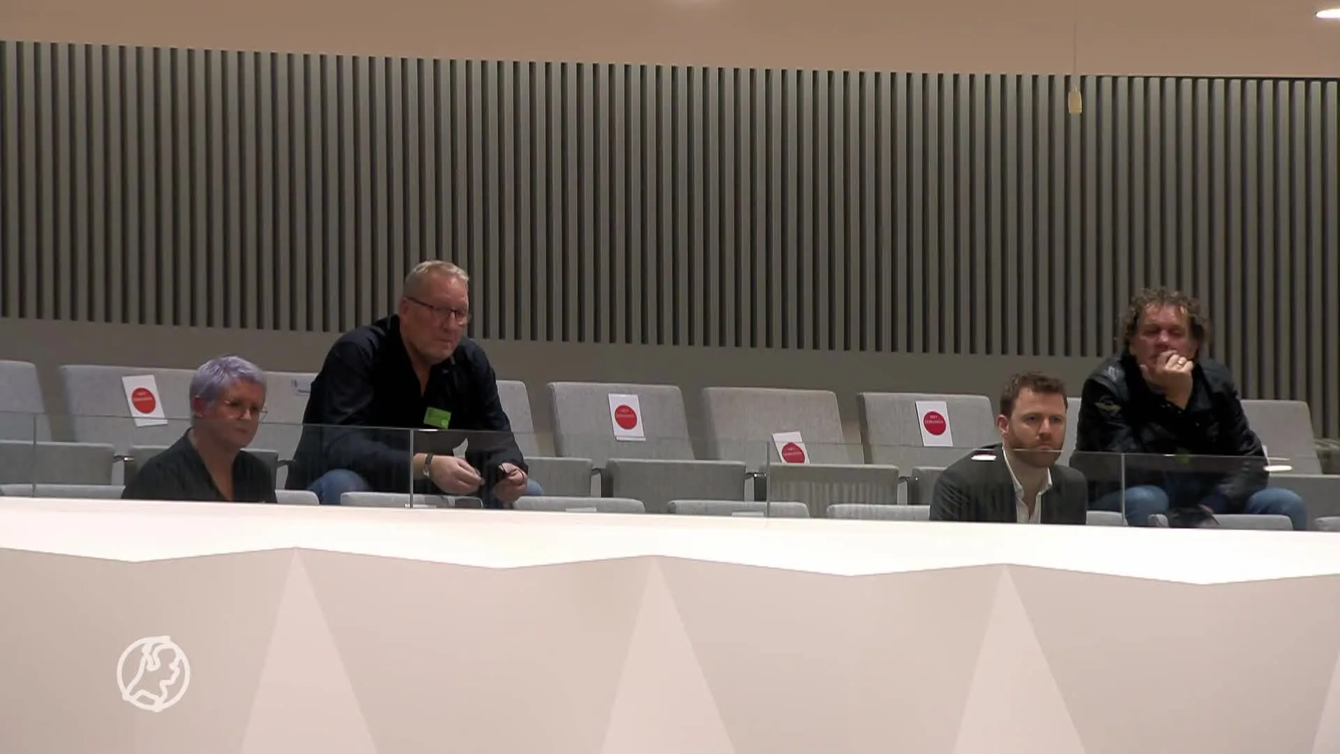 Geëmotioneerde Grapperhaus biedt excuses aan onterecht veroordeelden Puttense moordzaak