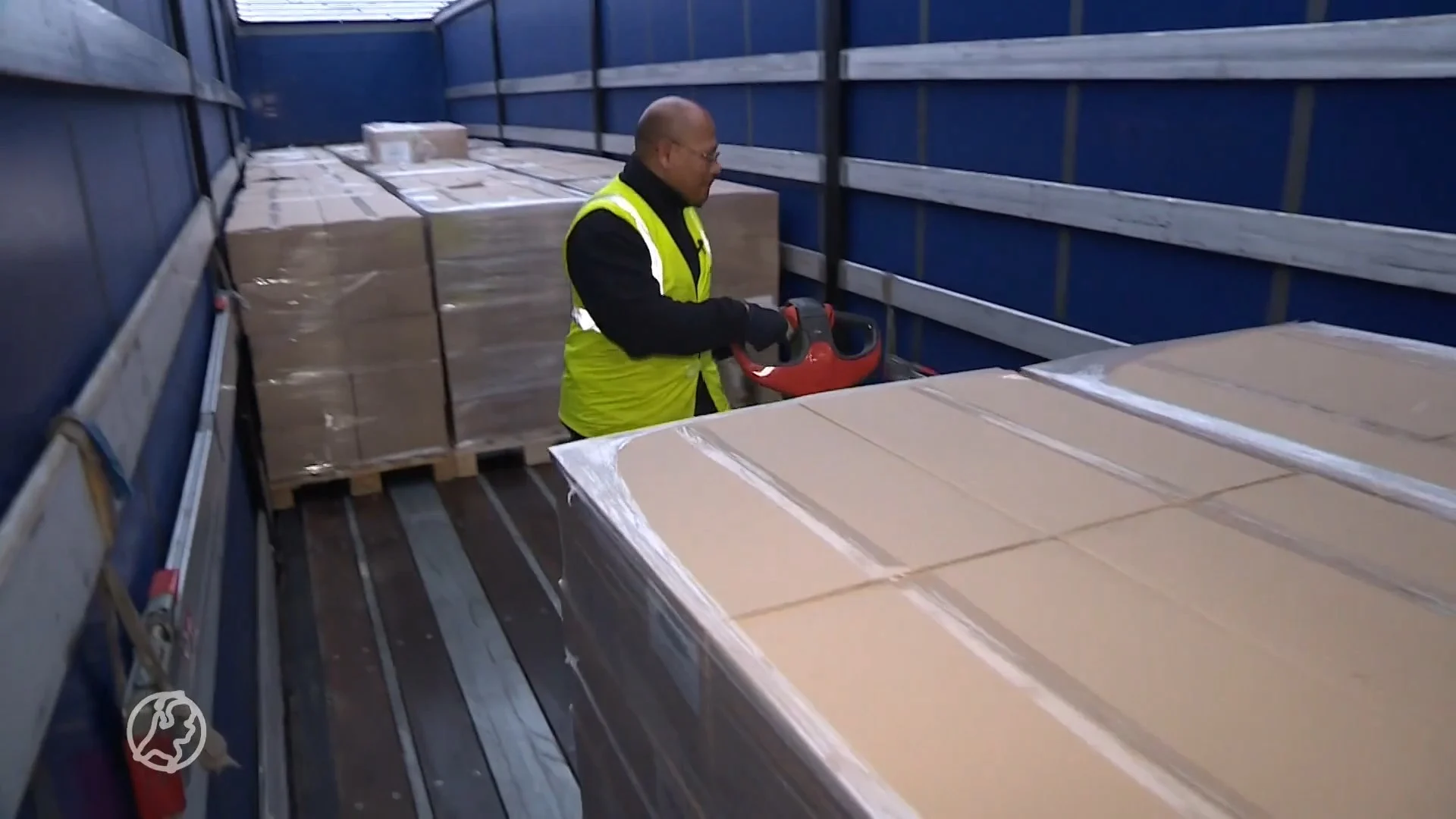 Volgende week miljoenen zelftesten naar basisscholen