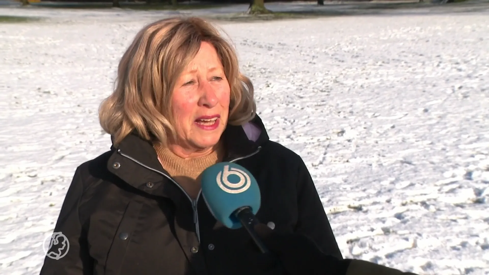 Nederland wordt wakker onder een witte deken, in Apeldoorn zelfs 5 centimeter dik