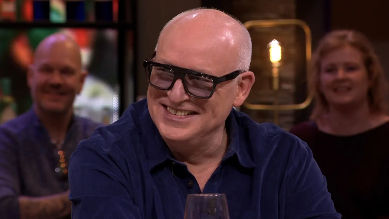 Dit enorme bedrag verdiende René met zijn carnavalshit