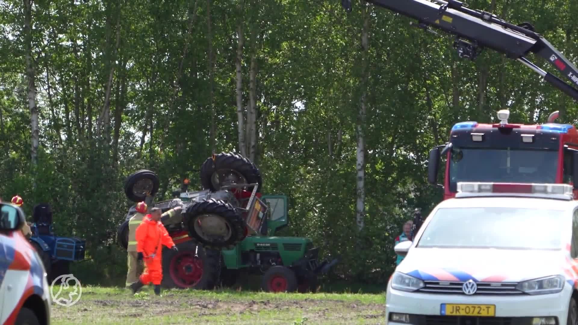 Trekker belandt in sloot, ernstig gewond jongetje door omstanders eruit gehaald