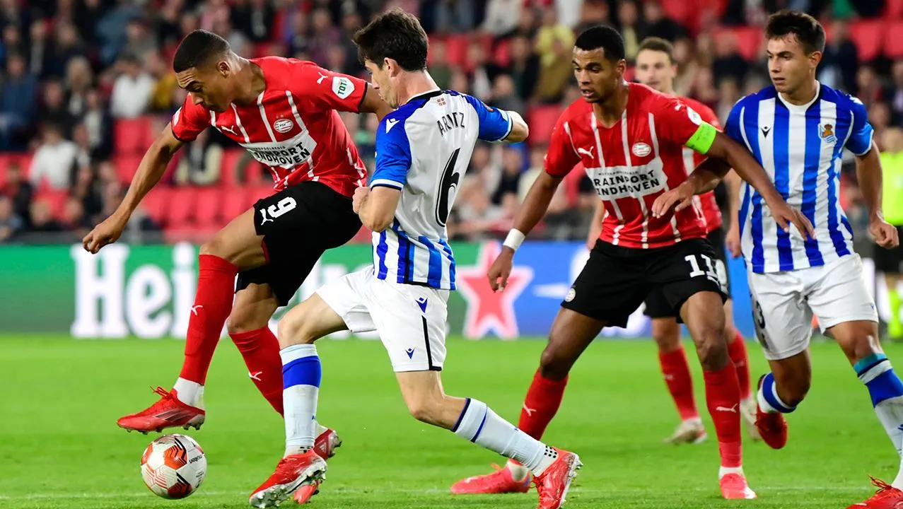Samenvatting Europa & Conference League S2021 E1